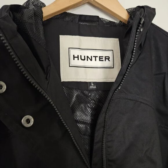 NEW Hunter Ladies' Water & Wind Resistant Rain Jacket, Black Large NWT - Picture 5 of 9